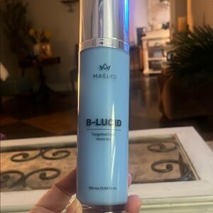 MAËLYS B-LUCID Targeted Body Active Gel - Blue